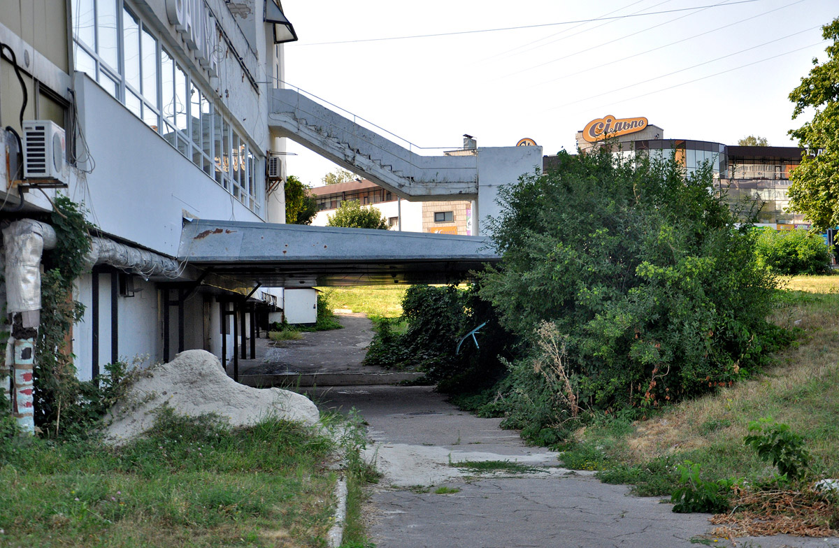 Kharkov, Проспект Науки, 27А