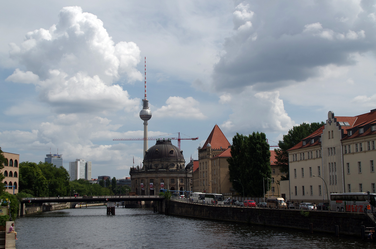 Berlin, Alexanderplatz, 7; Rochstraße, 9; Panoramastraße, 1A; Am Kupfergraben, 3; Geschwister-Scholl-Straße, 8; Geschwister-Scholl-Straße, 7; Am Weidendamm, 2