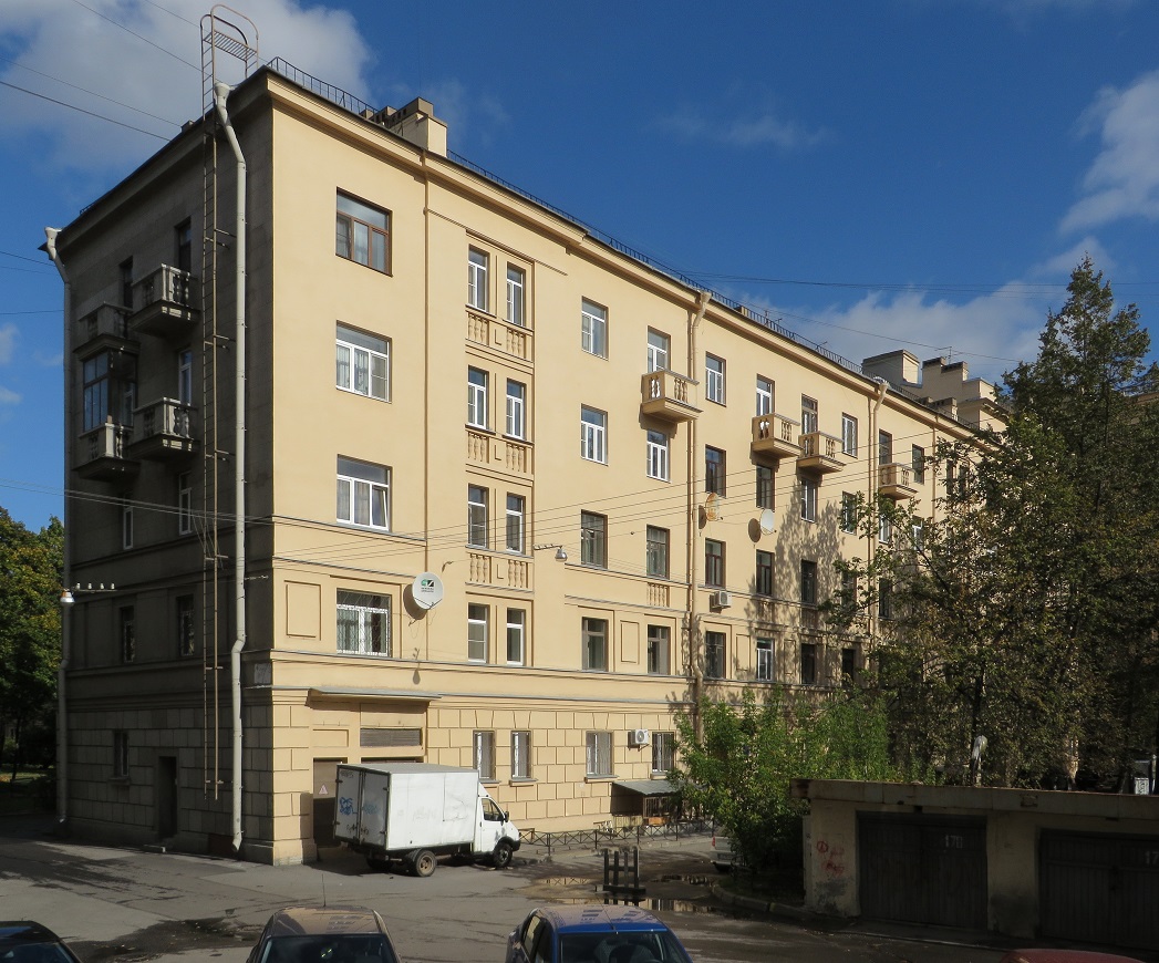 Санкт-Петербург, Московский проспект, 153