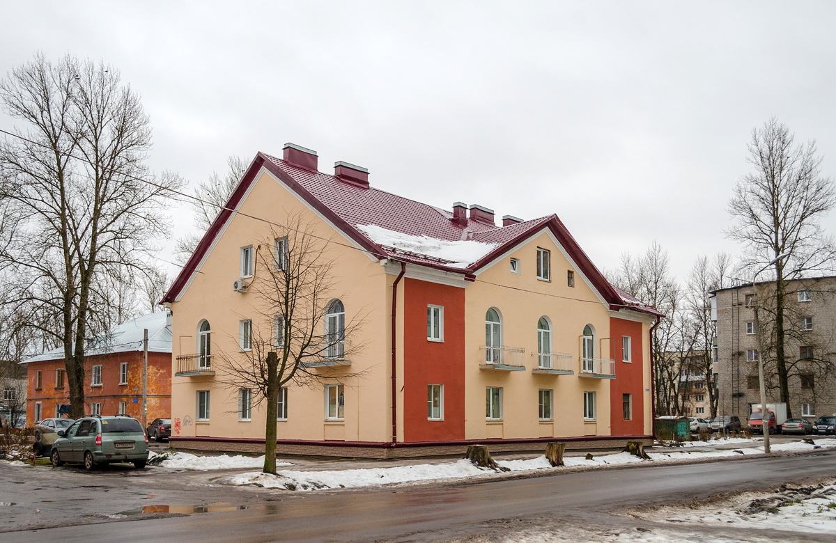 Великий Новгород, Великолукская улица, 12