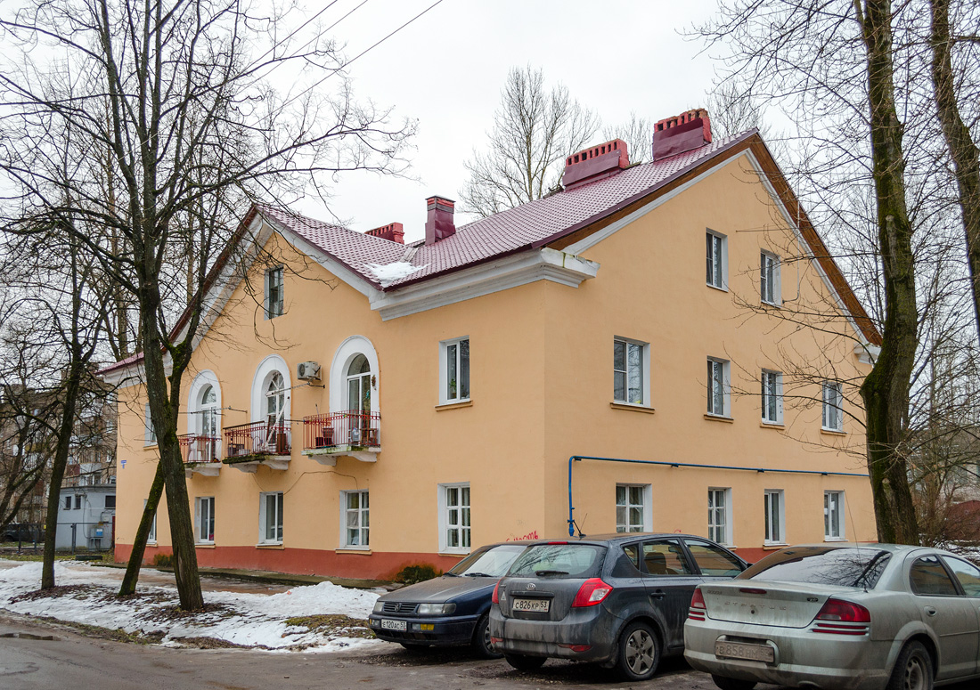 Великий Новгород, Локомотивная улица, 3