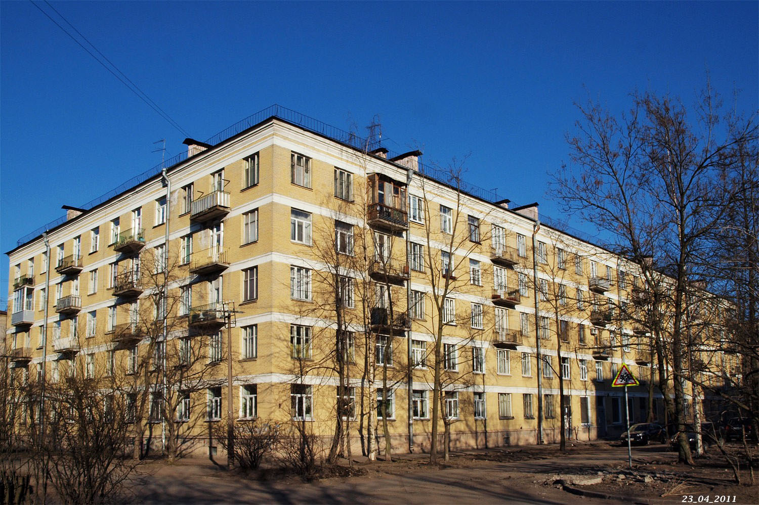 Peterburi, Улица Шевченко, 37