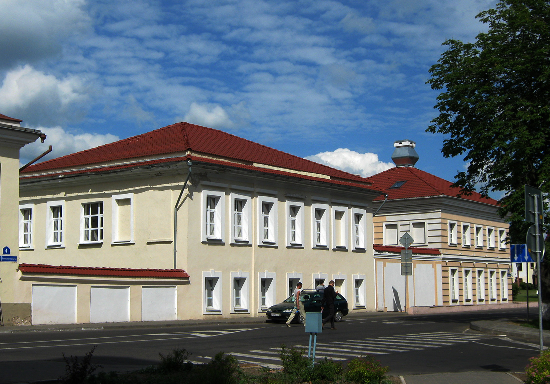 Połock, Замковый проезд, 2А; Замковый проезд, 2