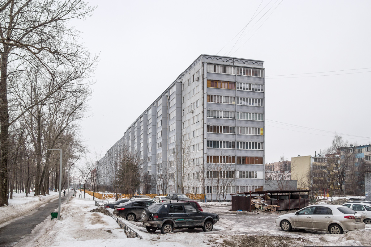 Kazan, Улица Академика Парина, 2