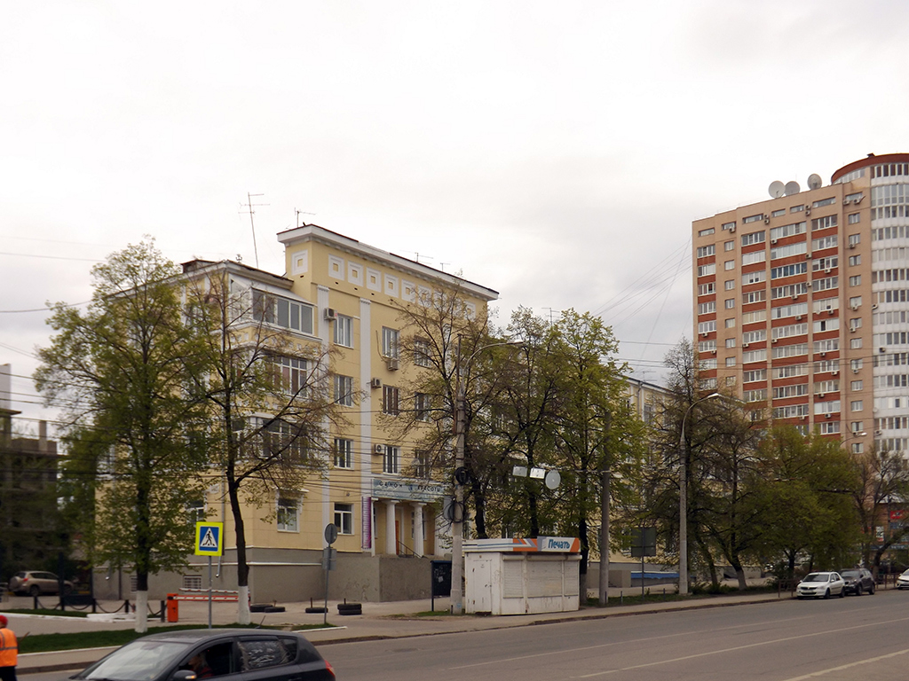 Самара, Красноармейская улица, 117 / Улица Агибалова, 14