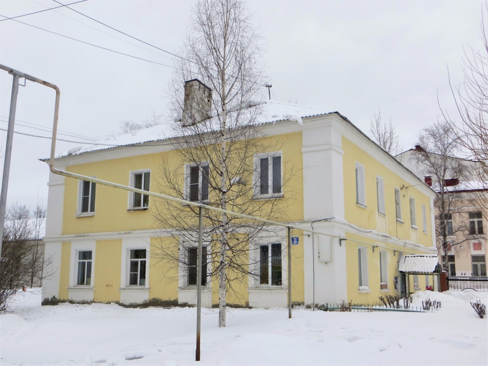 Краснотурьинск, Улица Микова, 9