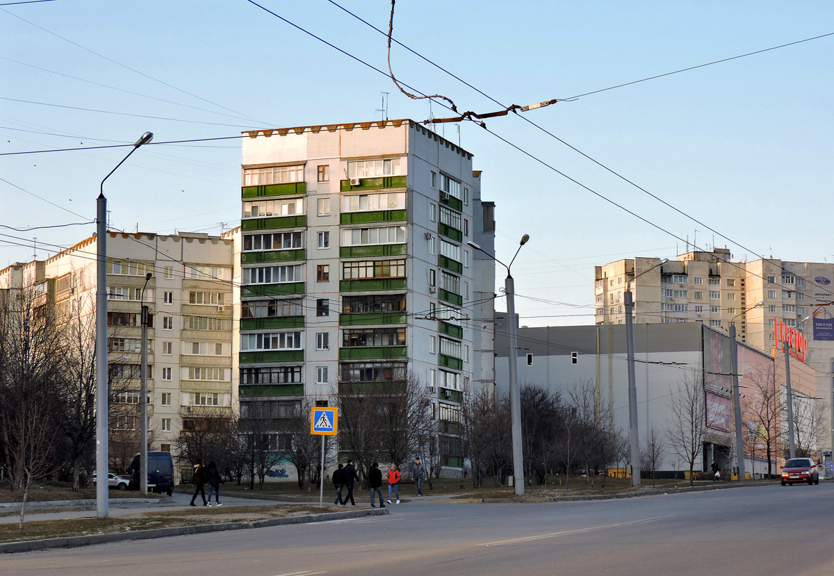 Харьков, Улица Гвардейцев-Широнинцев, 99; Улица Гвардейцев-Широнинцев, 101; Улица Дружбы Народов, 246