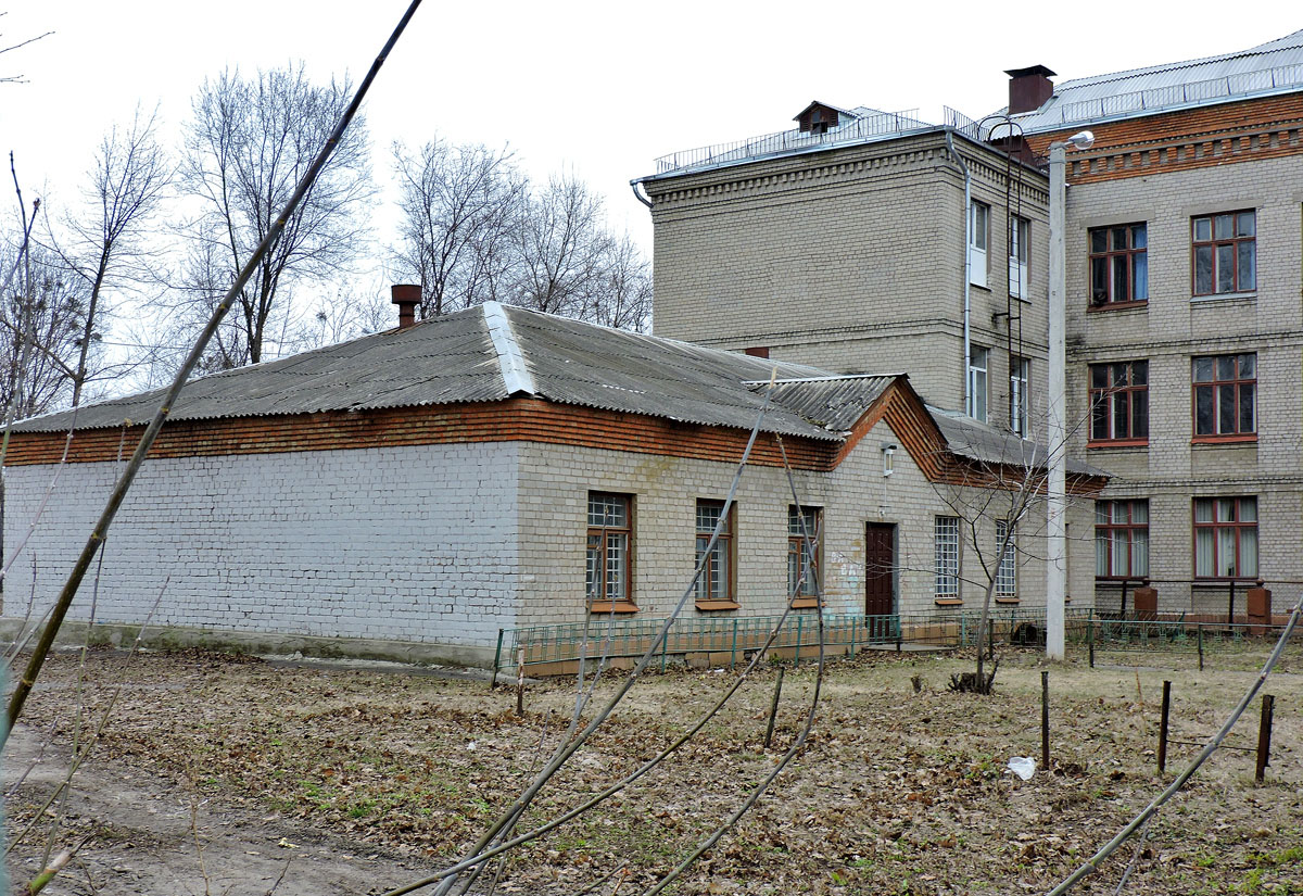 Харкiв, Александровский проспект, 43 / Бульвар Богдана Хмельницкого, 19