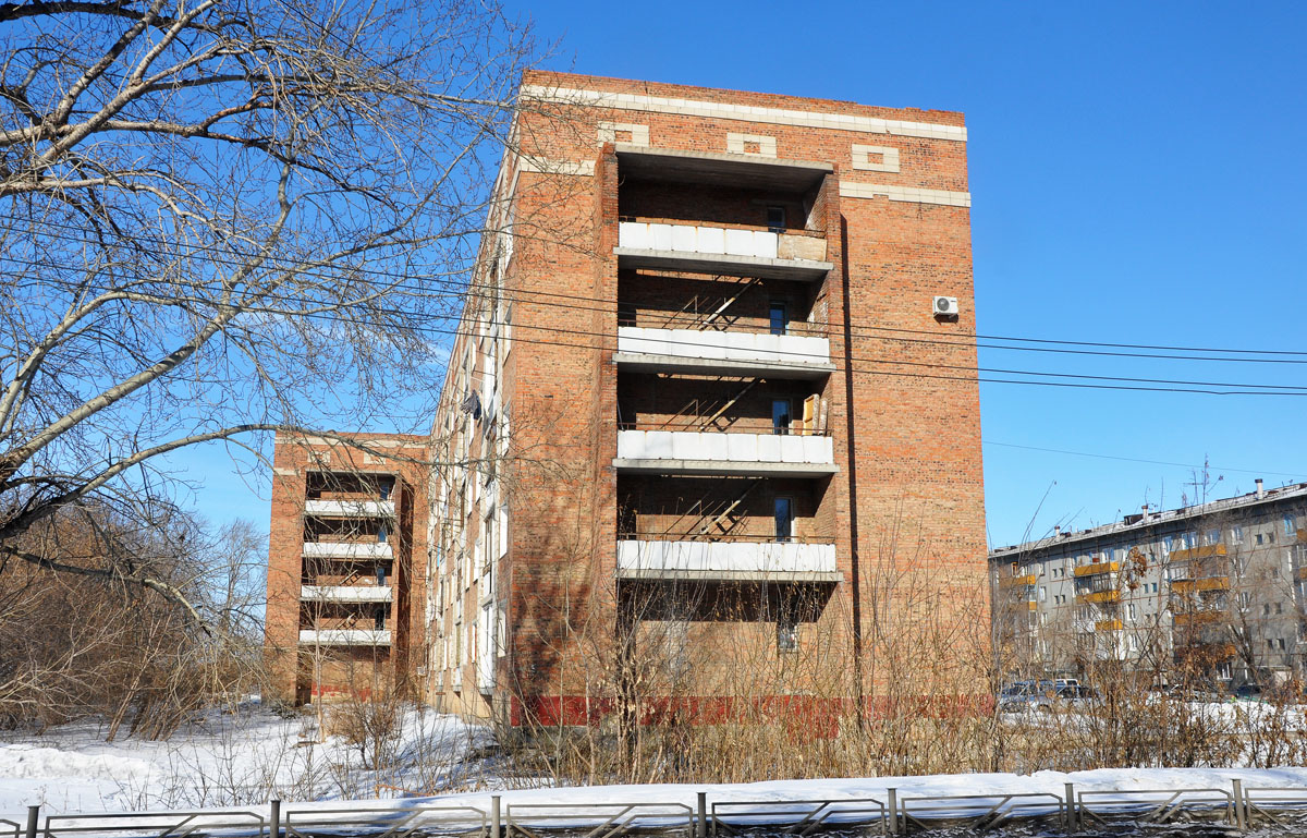 Омск, Краснознамённая улица, 10