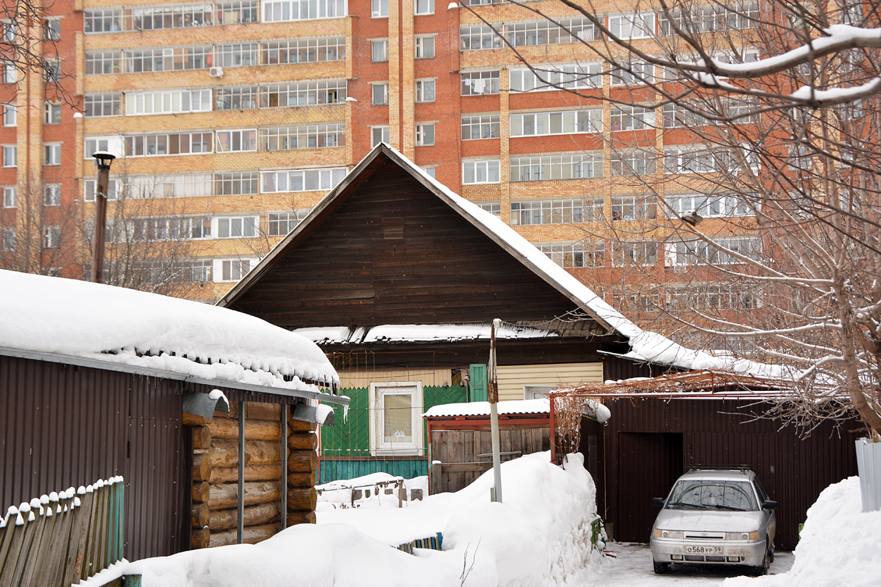 Пермь, Улица Советской Армии, 64