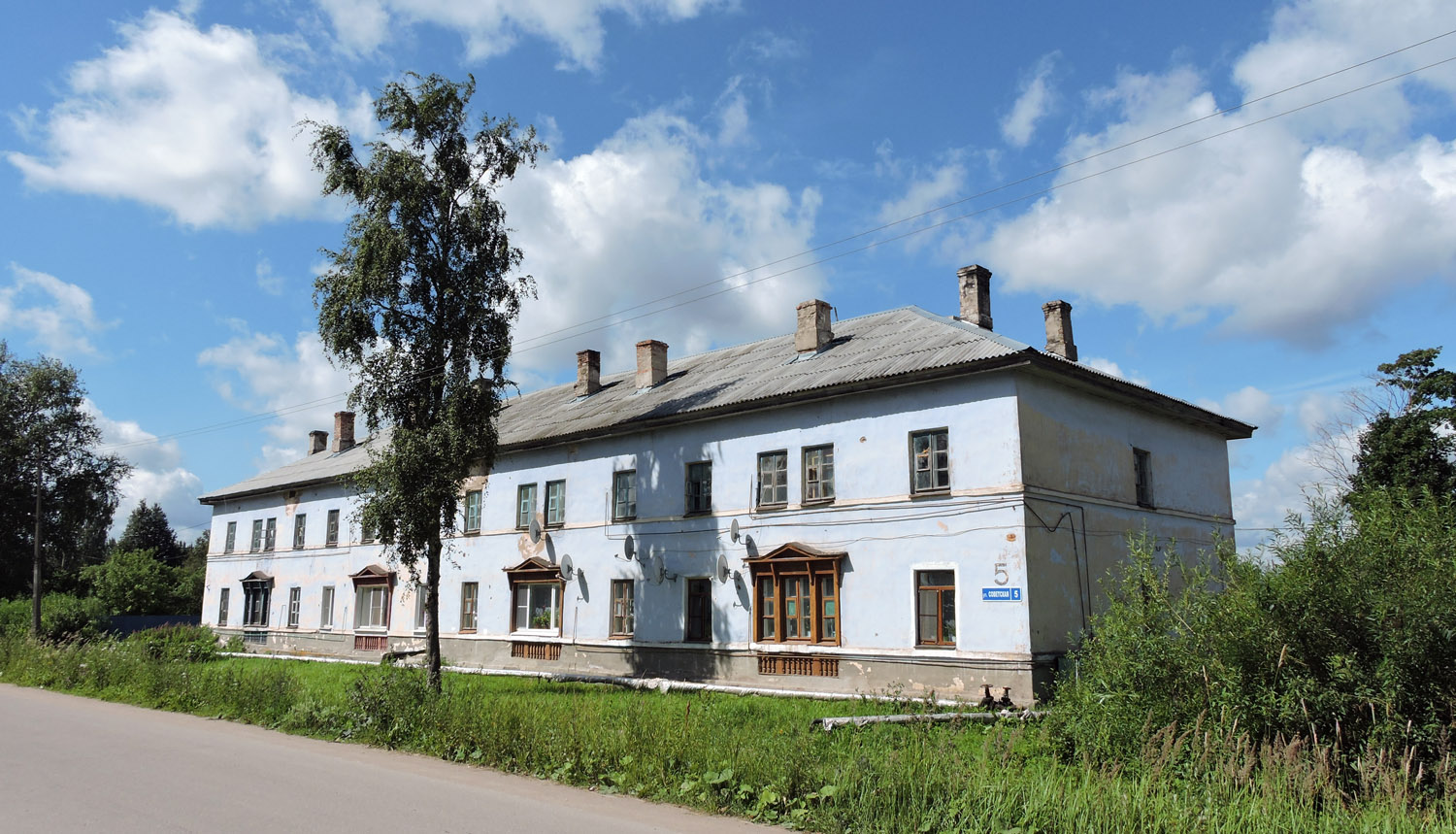 Новгородский район, прочие н.п., пос. Тёсово-Нетыльский, Советская улица, 5