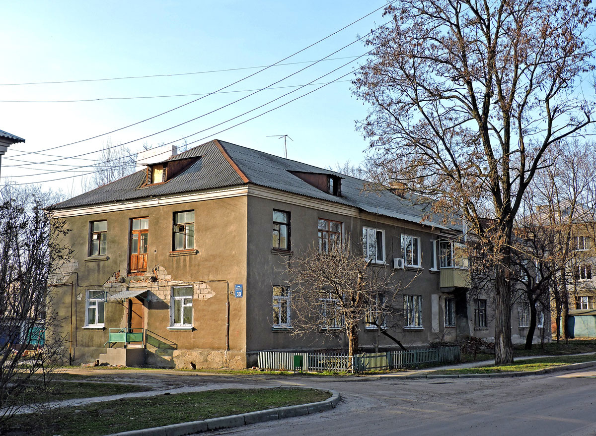 Харьков, Улица Леонида Быкова, 39