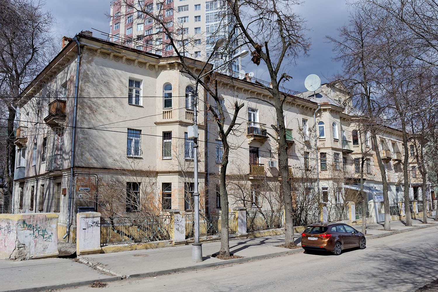 Воронеж, Улица Орджоникидзе, 10/12