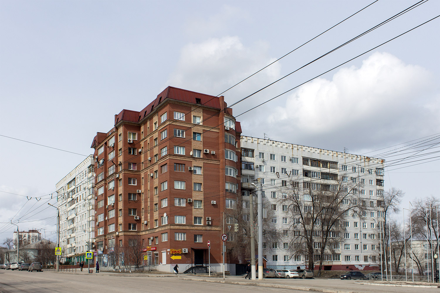 Novokuybyshevsk, Проспект Победы, 19; Проспект Победы, 21; Улица Свердлова, 14