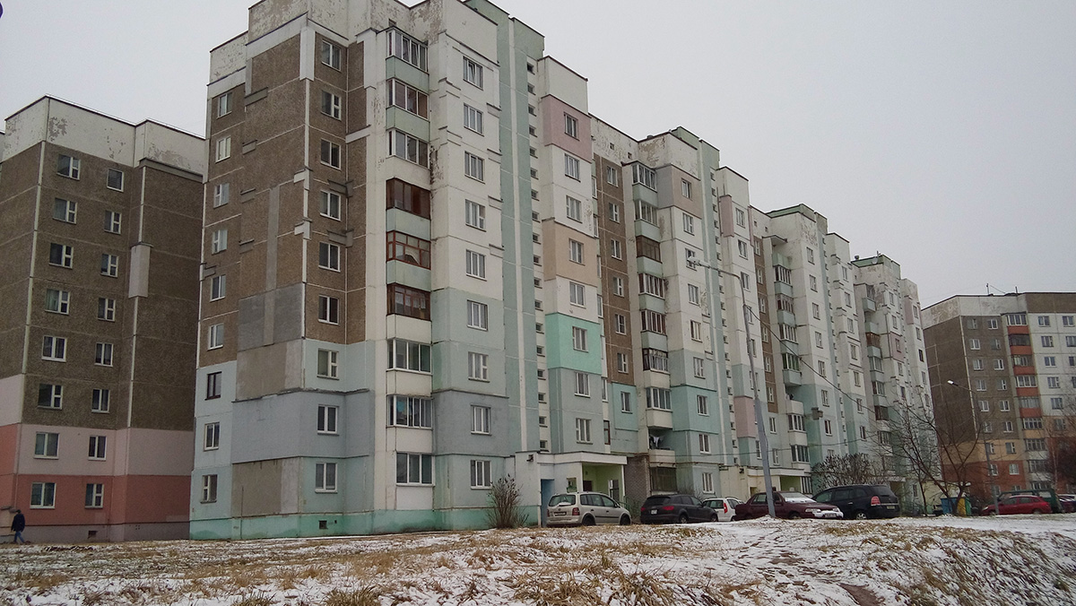 Новополоцк, Молодёжная улица, 215