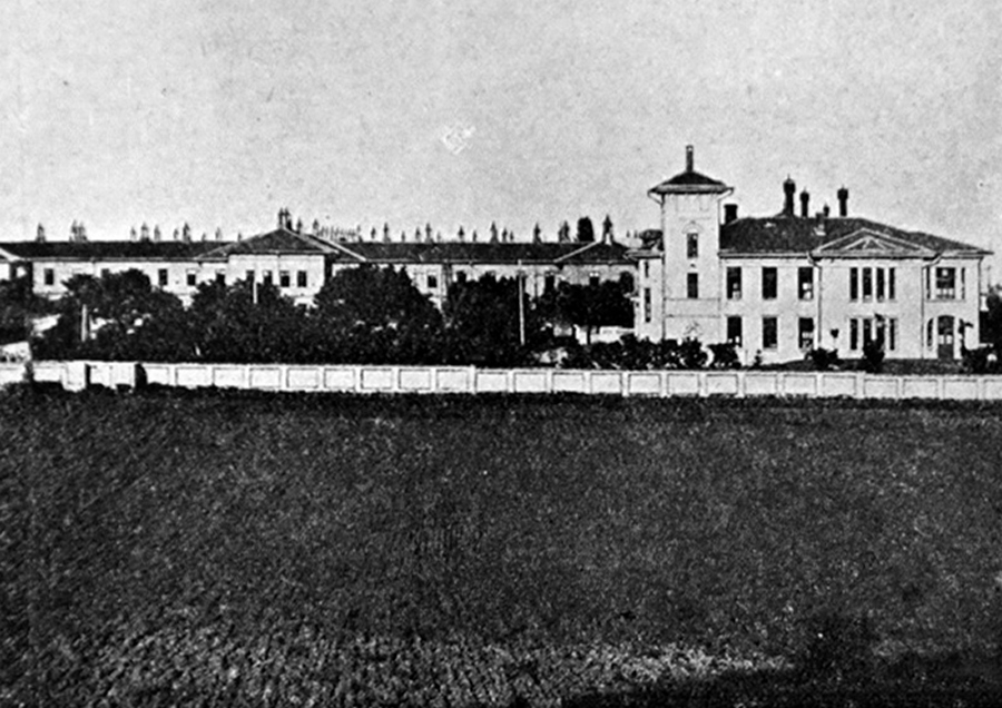 Одесса, Вулиця Сергія Ядова, 4; Вулиця Академіка Воробйова, 5 корп. 10