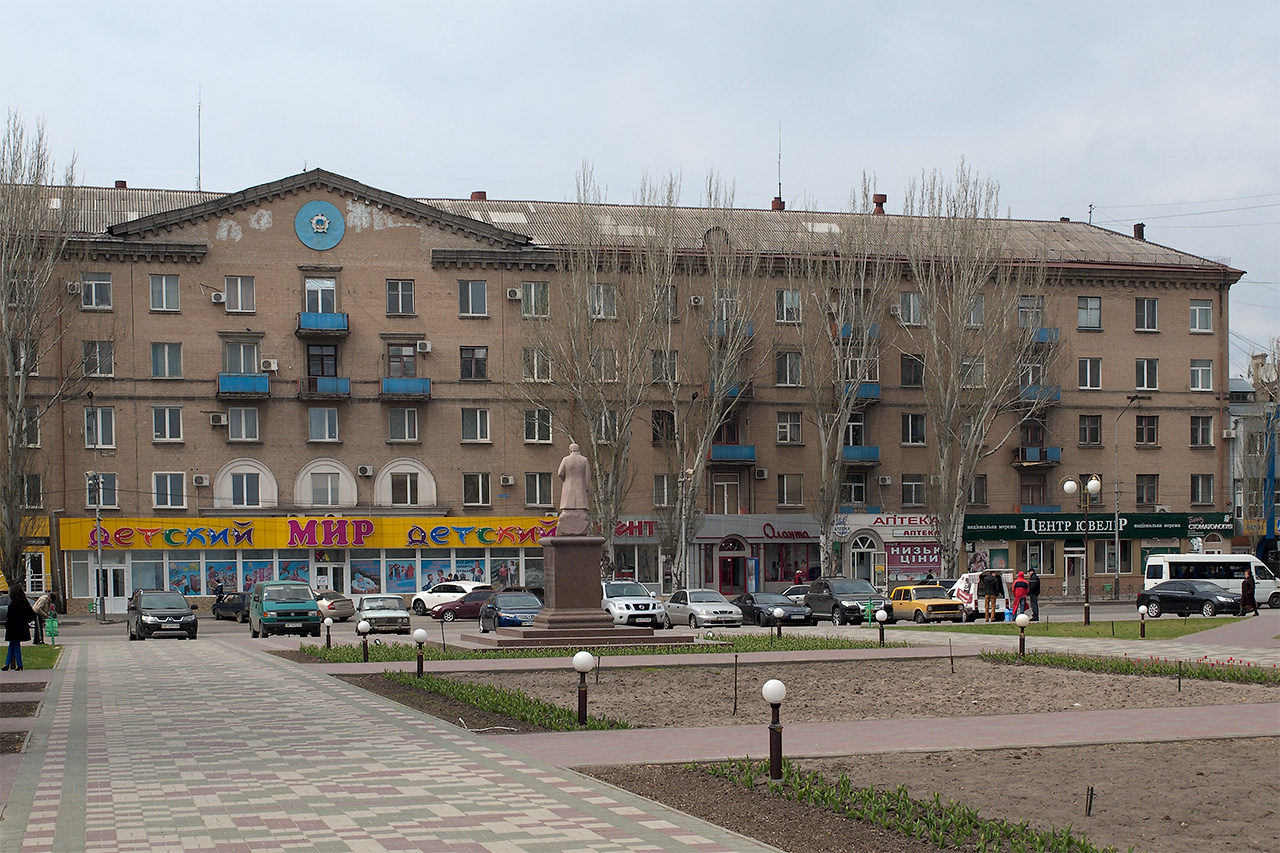Мелитополь, Проспект Богдана Хмельницького, 36