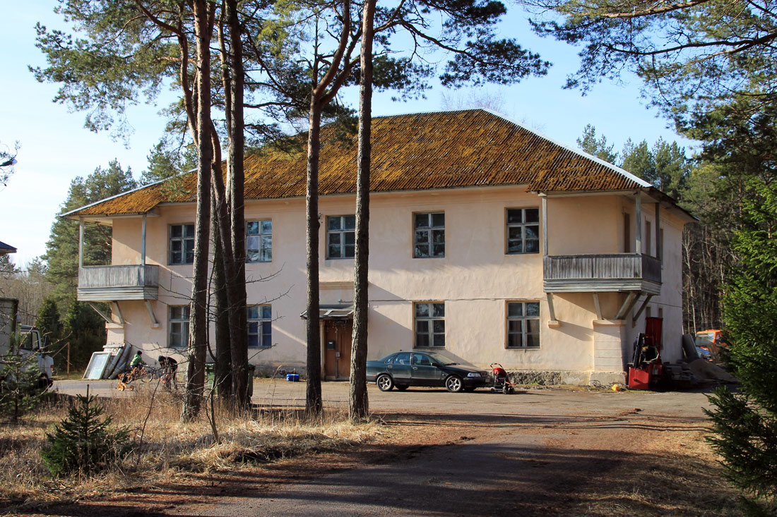Эмари, Lennu, 2