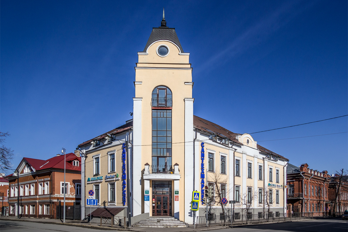 Казань, Астрономическая улица, 8 / Улица Островского, 21; Улица Островского, 23; Астрономическая улица, 8А