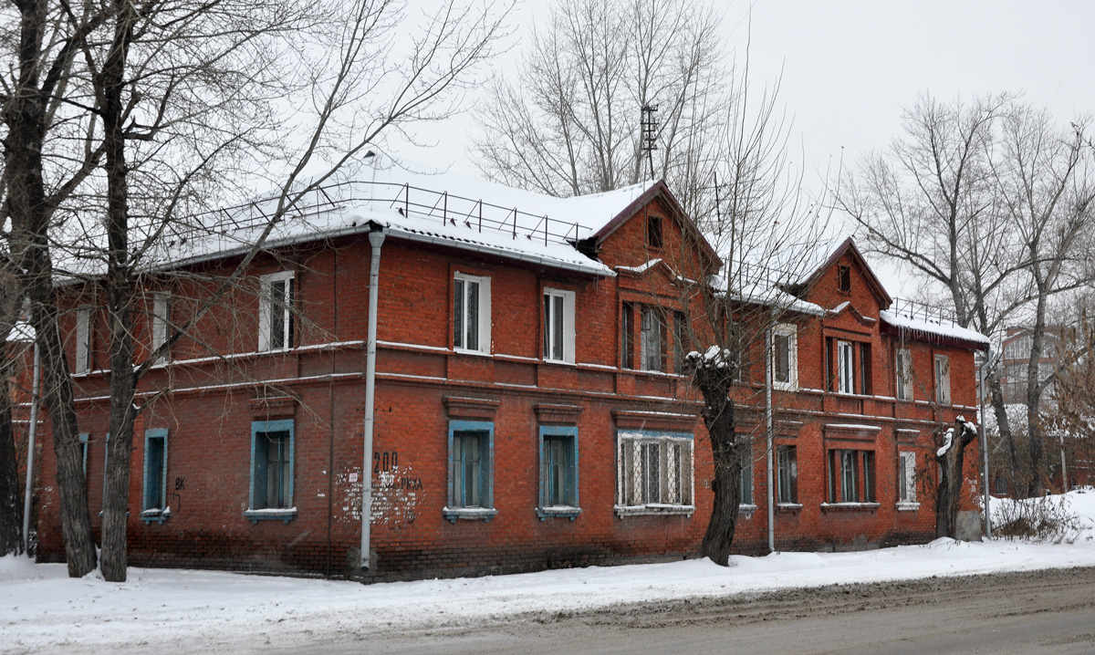 Omsk, Улица 20 лет РККА, 200