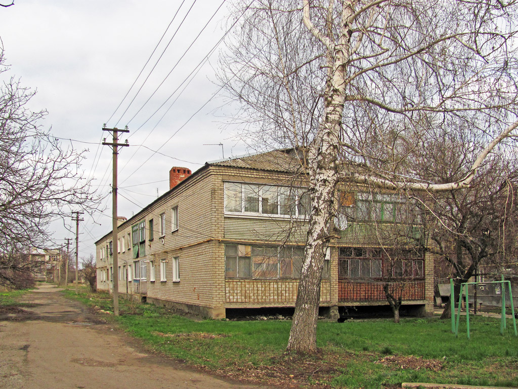 Попасная, Улица Оседача, 14