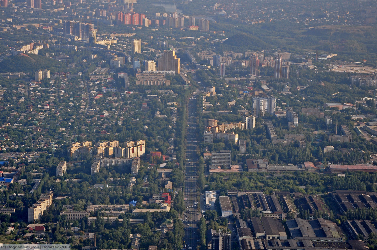Донецк, Киевский проспект, 36А; Киевский проспект, 1; Киевский проспект, 36Б; Киевский проспект, 36В; Киевский проспект, 36Г; Киевский проспект, 38А; Киевский проспект, 38; Киевский проспект, 40 корп. 1; Киевский проспект, 48; Киевский проспект, 50А; Киевский проспект, 50А; Киевский проспект, 55А; Киевский проспект, 55Б; Киевский проспект, 55В; Музыкальный переулок, 4; Улица Аристова, 2; Улица Миронова, 15А; Улица Миронова, 15Б; Улица Политбойцов, 4; Улица Политбойцов, 9; Улица Собинова, 136; Улица Собинова, 136А; Улица Собинова, 150. Донецк — Панорамы