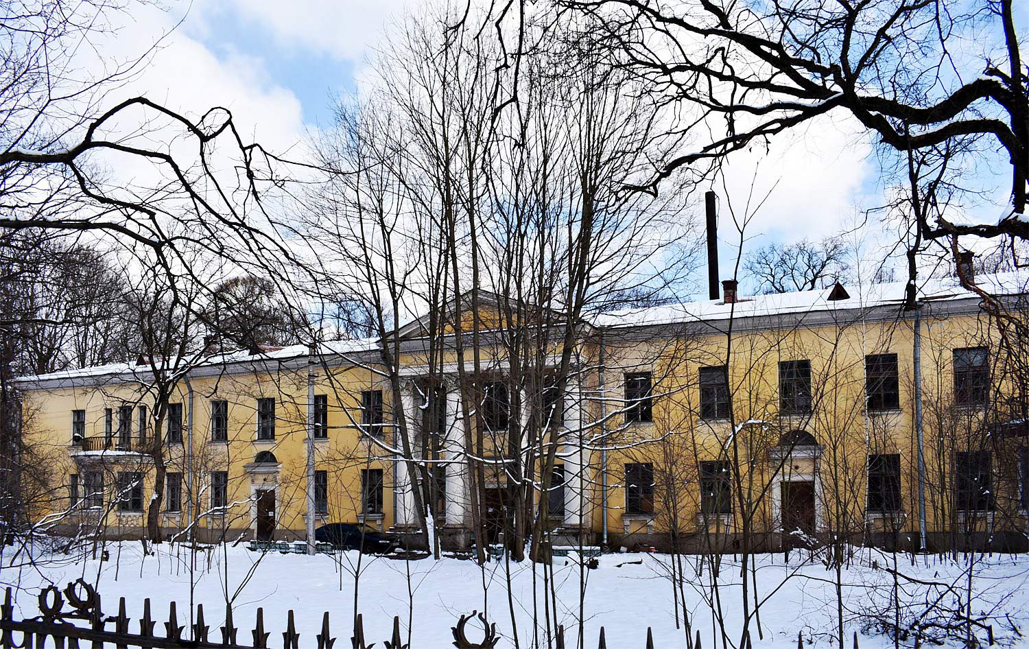 Санкт-Петербург, Новороссийская улица, 42