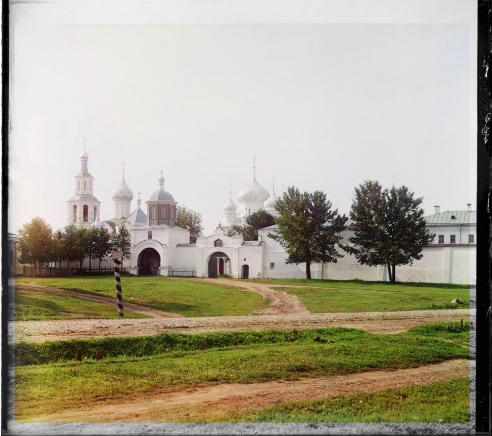 Переславль-Залесский, Московская улица, 85 Святые врата; Московская улица, 85 Колокольня. Переславль-Залесский — Панорамы
