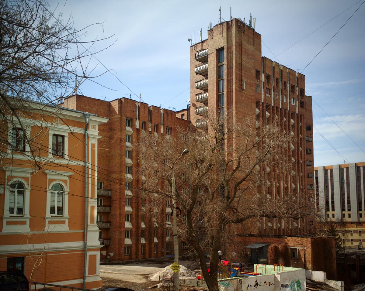 Самара, Улица Водников, 59 / Пионерская улица, 9