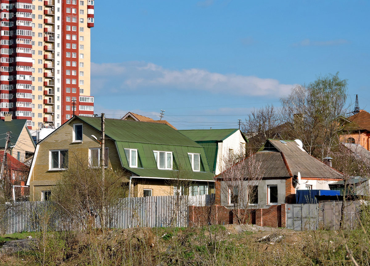 Kharkov, Береговая улица, 58; Береговая улица, 57