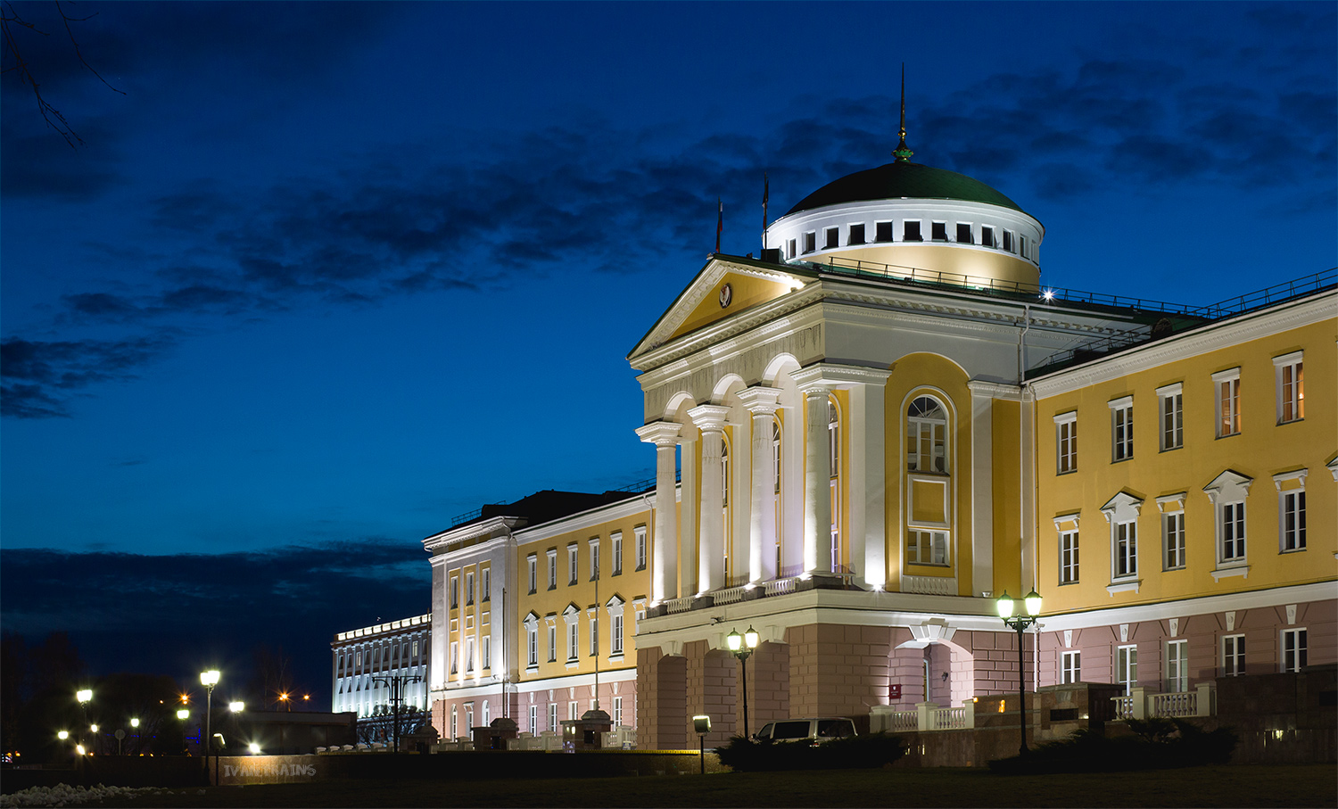 Ижевск, Улица Лихвинцева, 25