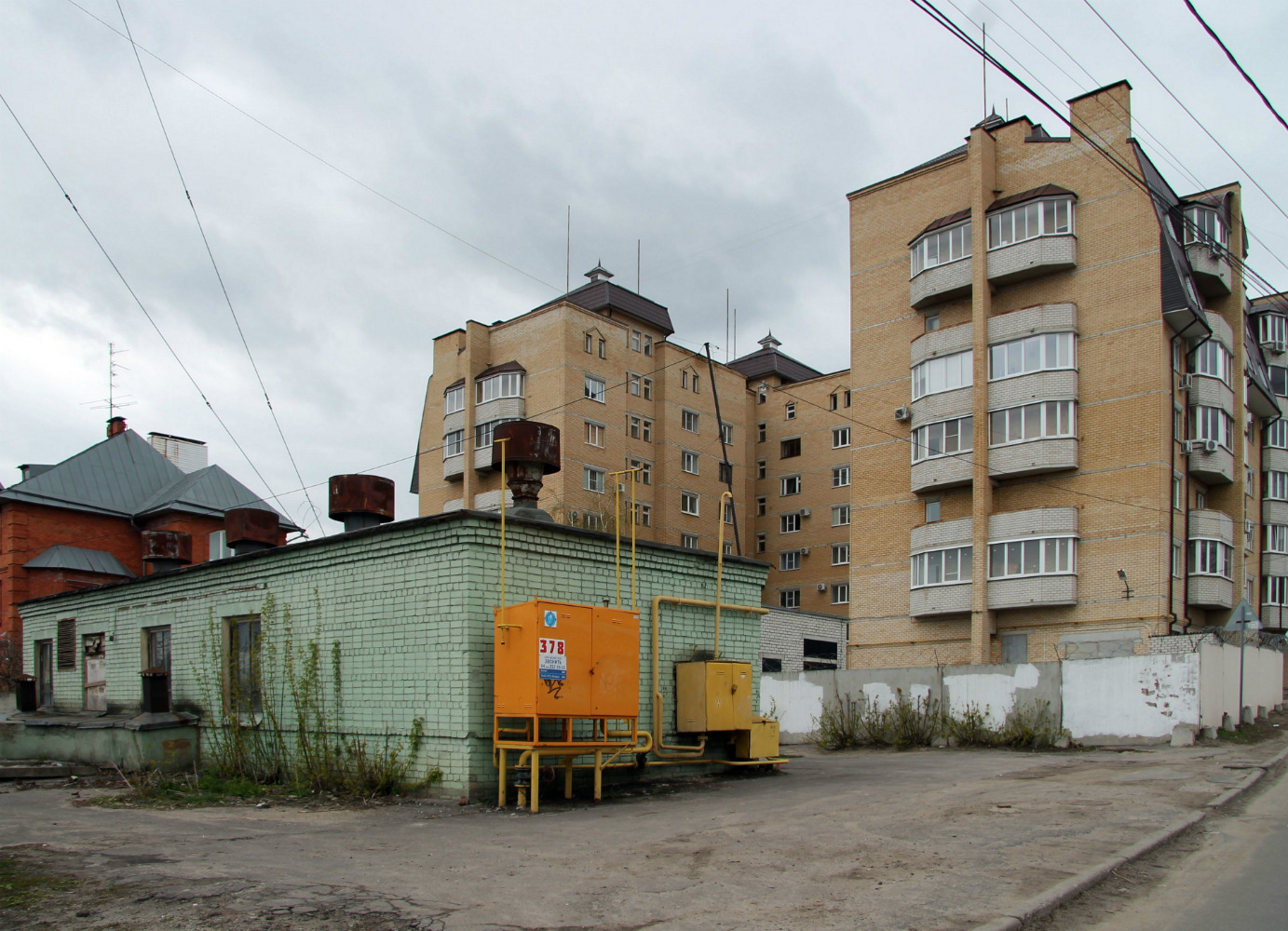Воронеж, Улица Рабочий городок, 38К; Улица Сакко и Ванцетти, 41