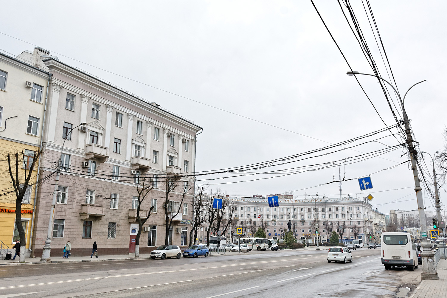 Воронеж, Улица Мира, 1; Улица Мира, 2