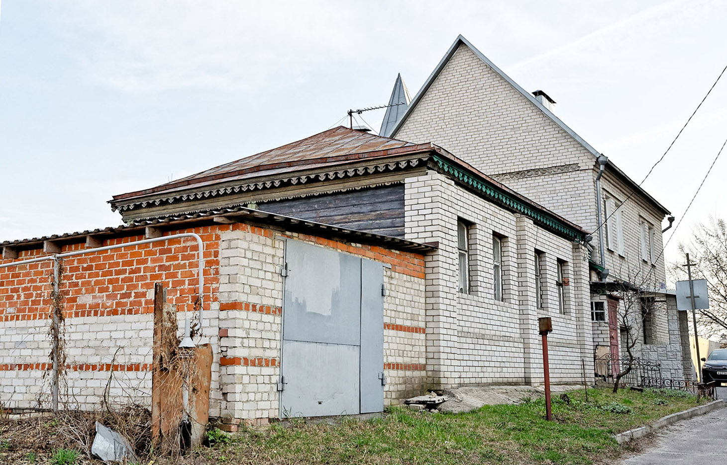 Воронеж, Улица Художника Бучкури, 11; Улица Художника Бучкури, 13