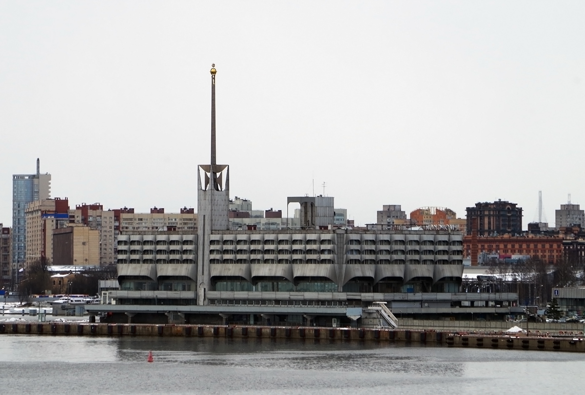 Санкт-Петербург, Площадь Морской Славы, 1