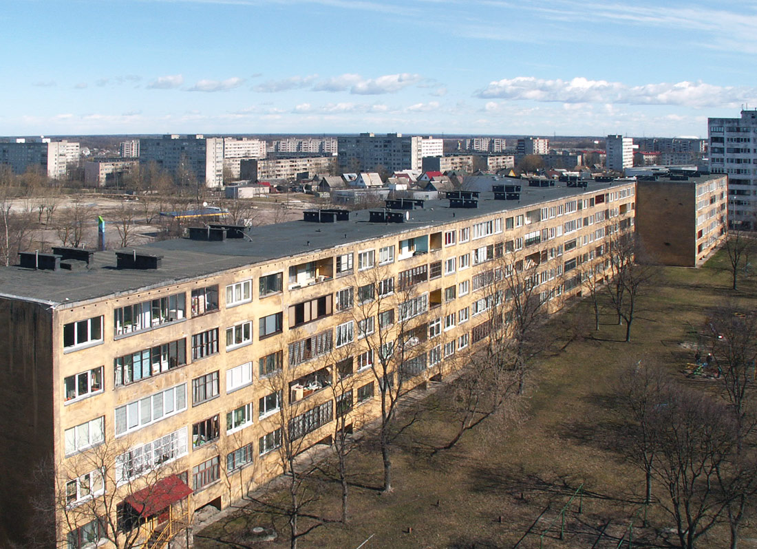 Нарва, Tallinna maantee, 44; Tallinna maantee, 44a
