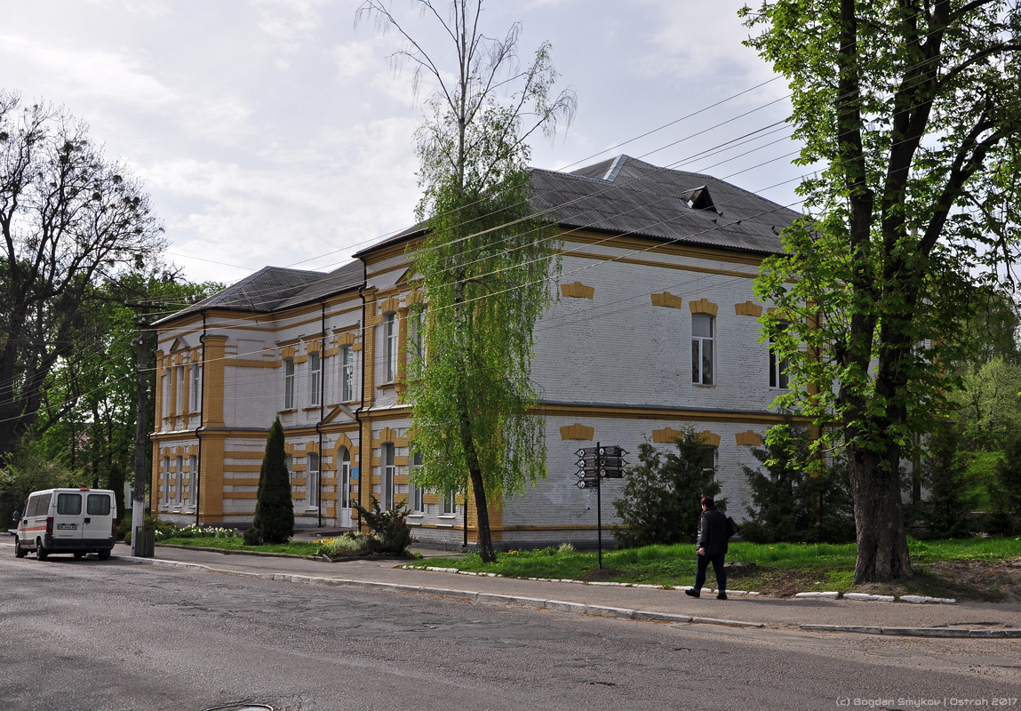 Острог, Проспект Независимости, 16