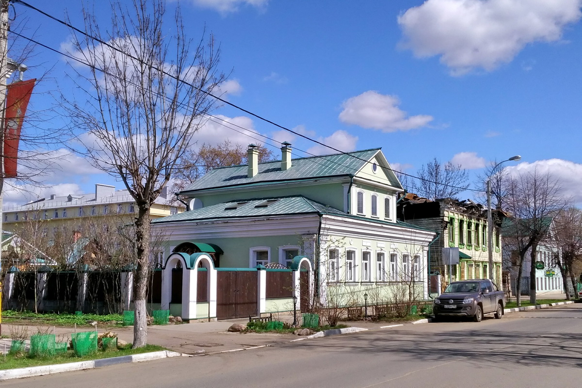 Ростов Великий, Ленинская улица, 24