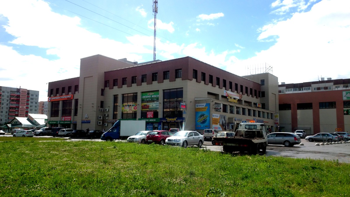 Великий Новгород, Улица Кочетова, 10