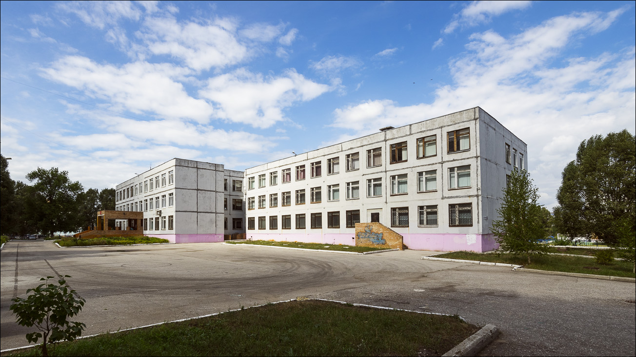 Novokuybyshevsk, Улица Бочарикова, 8Б