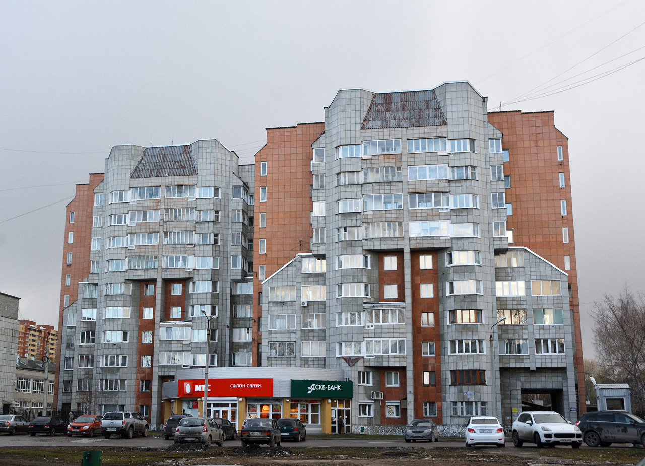 Пермь, Улица Советской Армии, 30