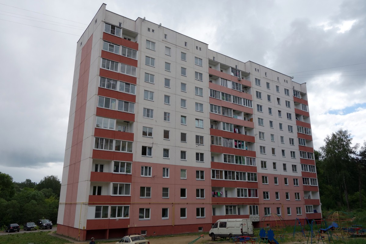 Смоленск, Улица Валентины Гризодубовой, 1Г