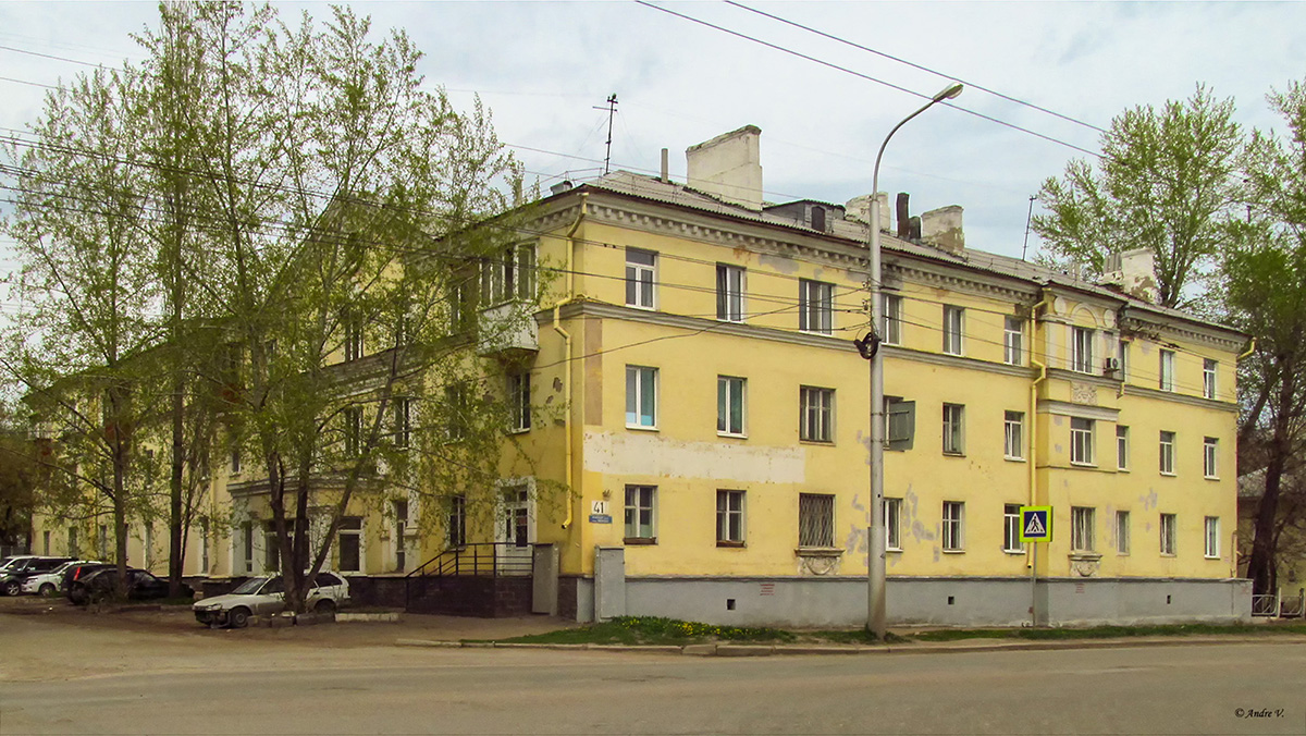 Уфа, Улица Свободы, 41 / Вологодская улица, 139