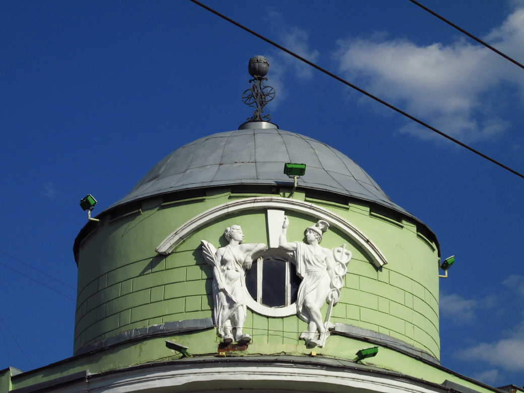 Гомель, Советская улица, 9 / Улица Ланге, 14