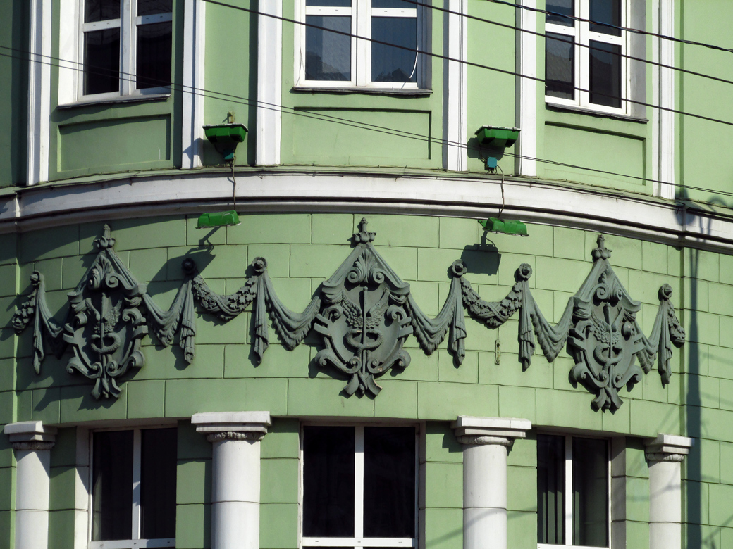 Гомель, Советская улица, 9 / Улица Ланге, 14