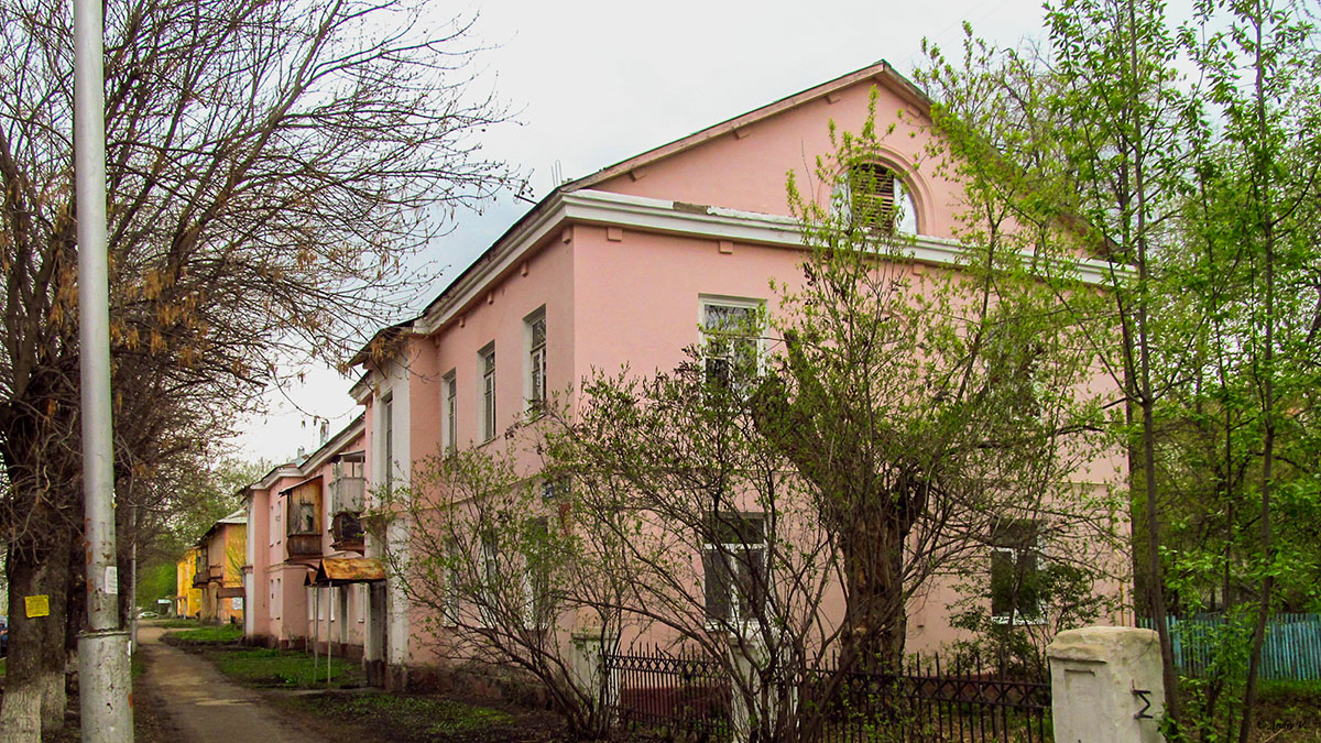 Уфа, Петрозаводская улица, 6
