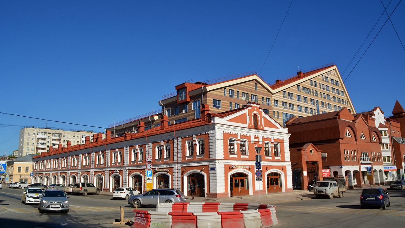Пермь, Советская улица, 65А; Тополевый переулок, 5; Улица Куйбышева, 10