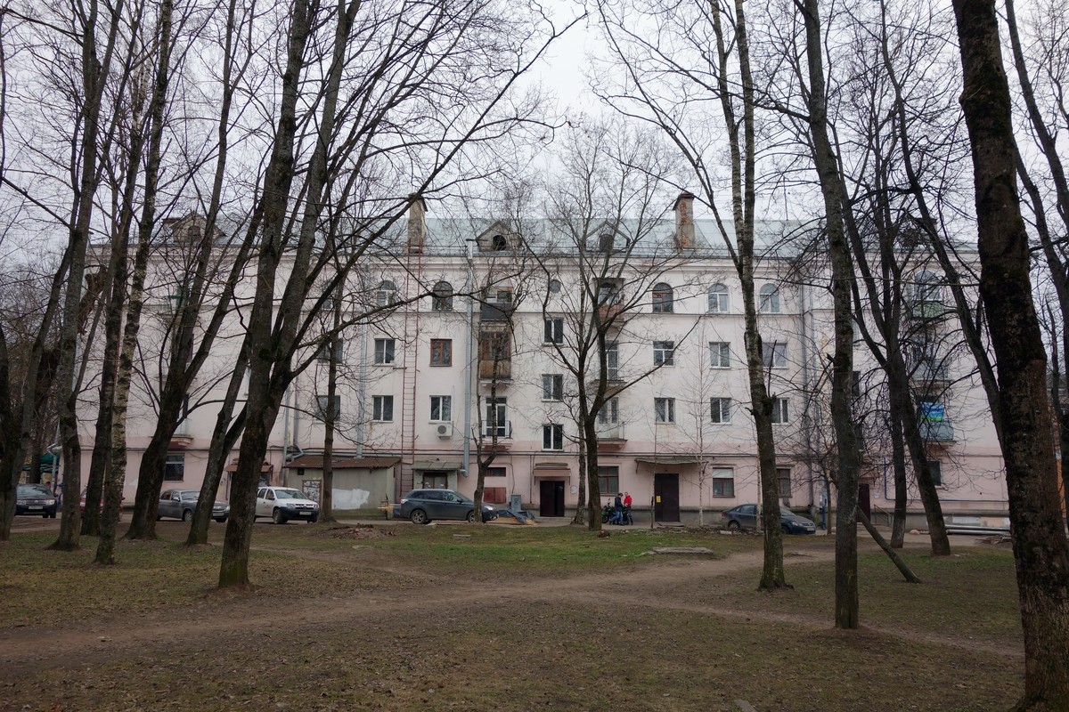 Великий Новгород, Улица Людогоща, 10