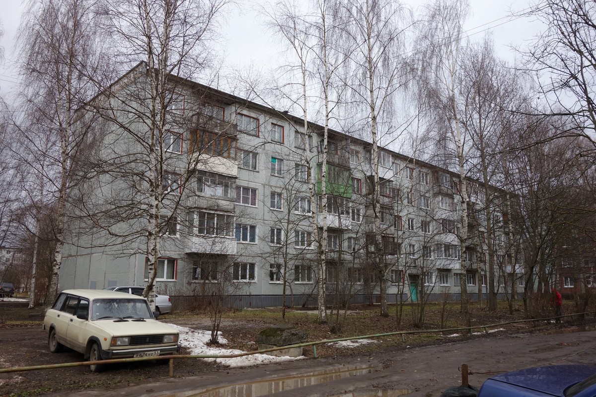 Великий Новгород, Проспект Мира, 30 корп. 2 (подъезды 5-7)