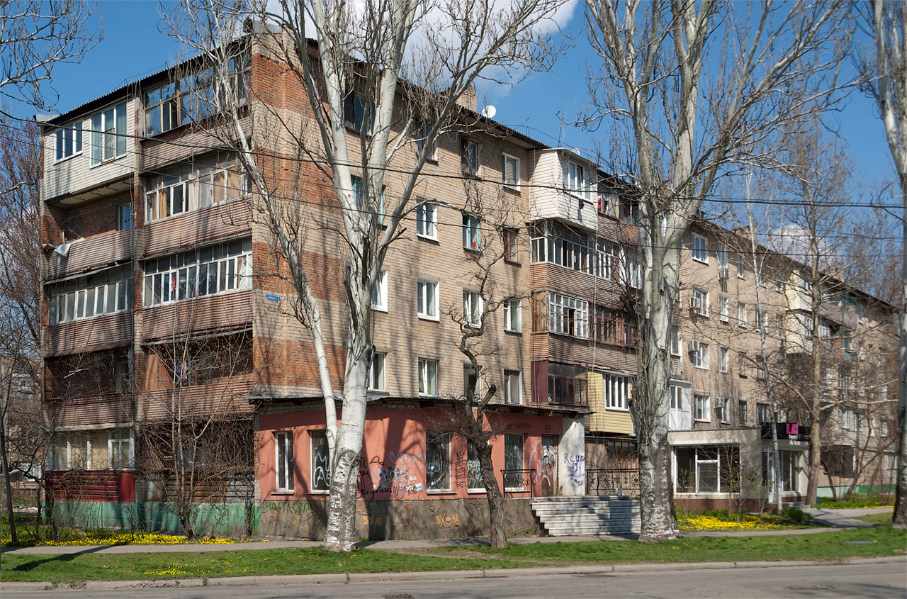 Мелитополь, Вулиця Івана Алексєєва, 4